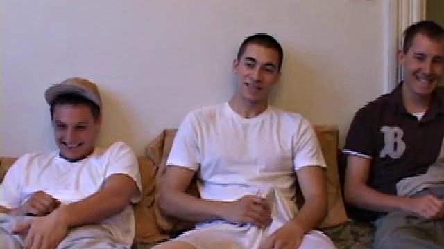 Gunner and Keifer Fuck Levi