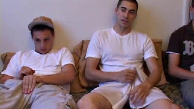 Gunner and Keifer Fuck Levi