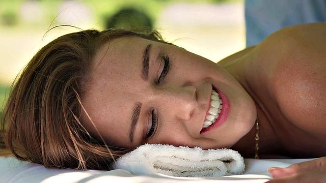 21 SEXTURY - Perfect Alexis Crystal Wants Her Tight Ass Fucked During Massage