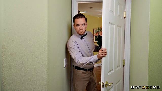 Rent A Pornstar: Rival Roomies Get Hot