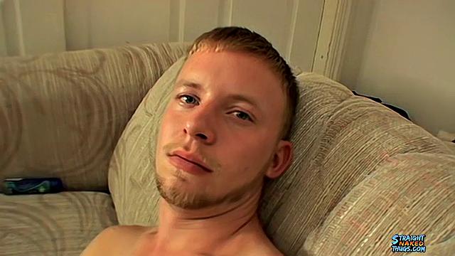 Pizza Delivery Driver Tkes A Quick Cum Break - Spark