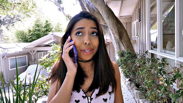 Small Girl Makes Moves