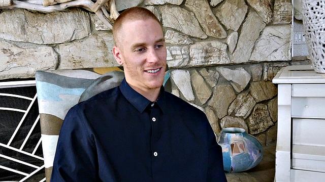 Small Girl Makes Moves