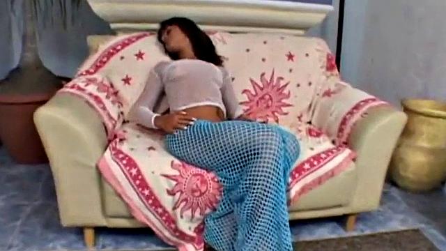 Petite pussy ravaged by black cock