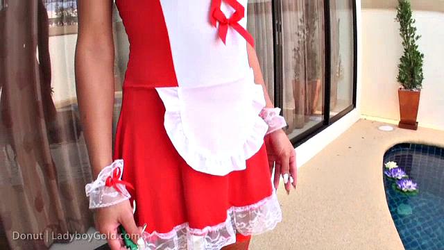 Donut: Red Maid Smoking