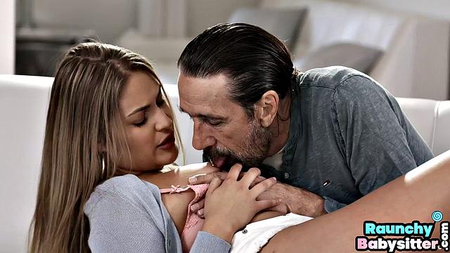 Stunning babe gets doggystyled by Dad