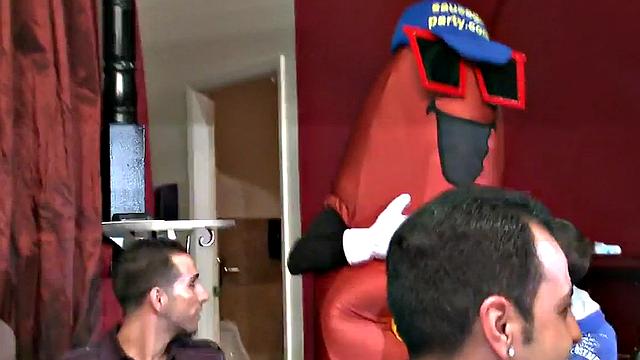 Gay sThroating On Party