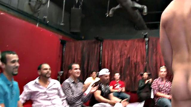 Gay sThroating On Party