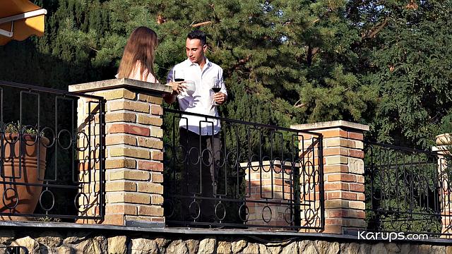 Мэри Рок больше кайфует на диване, чем большинство на отдыхе