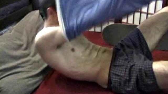 Jonathan Priest: Athletic Body and Edgy Good Looks