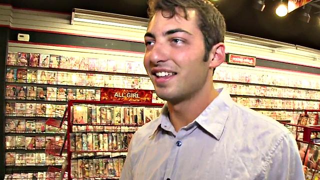 Real sr8 fooled into giving facial to man after gloryhole BJ