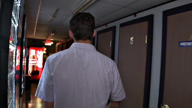 Real sr8 fooled into giving facial to man after gloryhole BJ