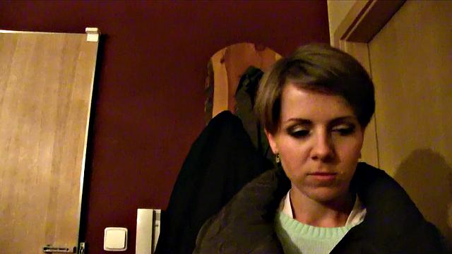 Tattooed Short Hair Babe gets pounded from behind & takes a hot load on her pretty face