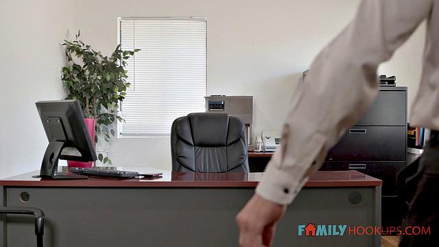 Haley Spade shows Uncle Tommy how hard she can work