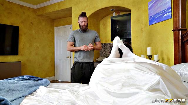 Sneaky 69 Dupes Partner