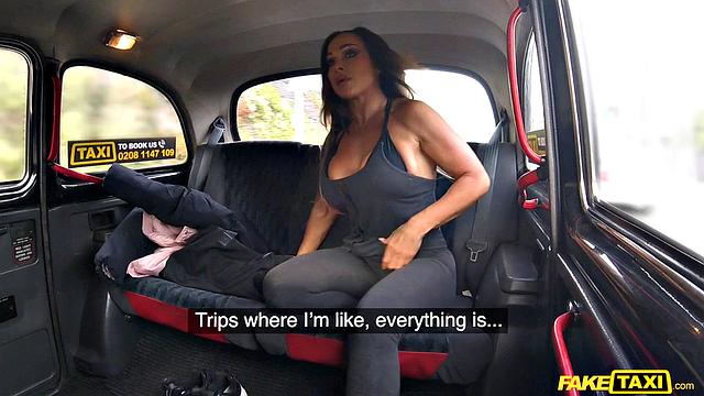 Aussie bodybuilder with big tits