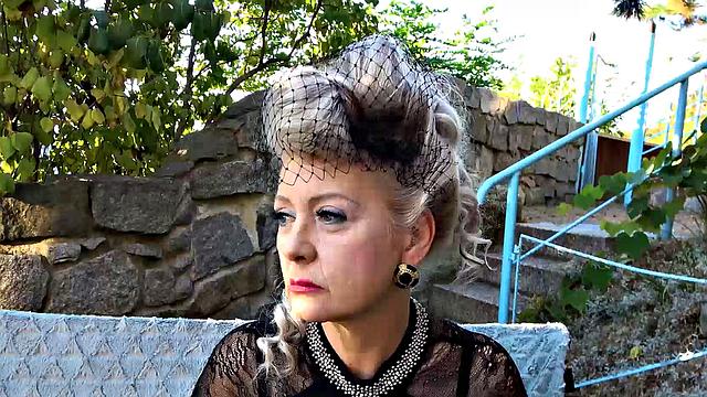 MATURE4K. The Countesss cunt