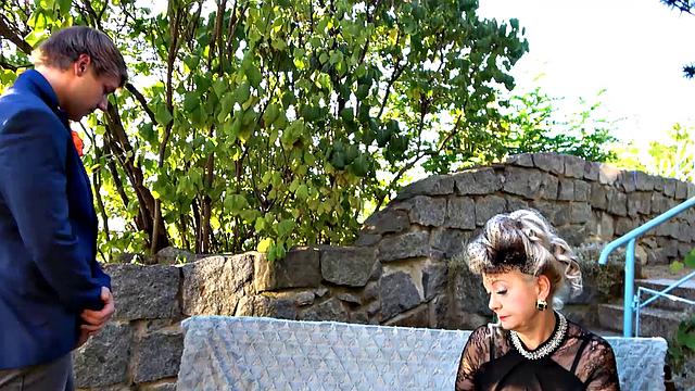 MATURE4K. The Countesss cunt