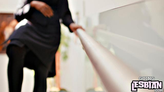 Nasty lesbo pussylicking tiny asian