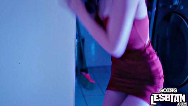 Nasty lesbo pussylicking tiny asian