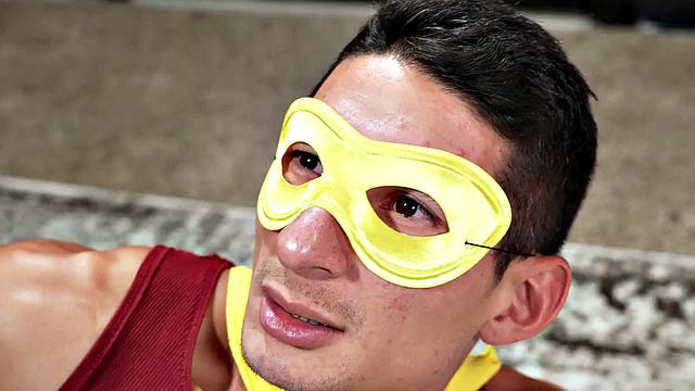 IR cosplay bottom barebacked by Black in leather