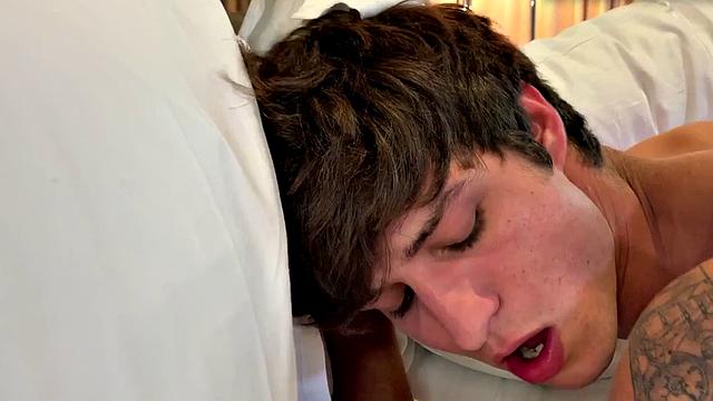 Sturdy inked barebacks jock after eating his asshole