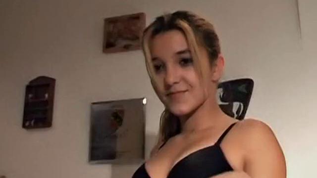 Sexy bald chick takes it from behind in the bedroom like a pro