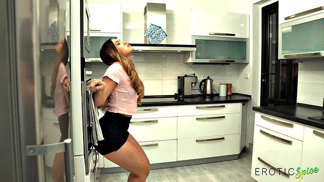 Cheating wife gets frisky during game