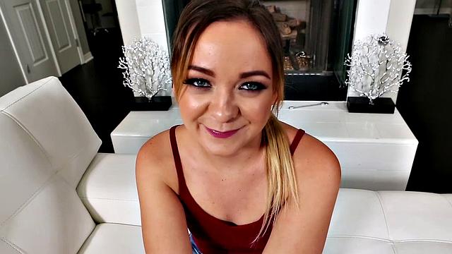 Cleo Vixen May Be Tiny But She Has a Round Ass