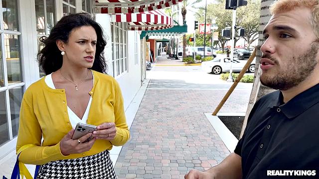 Car Karen Gets Banged