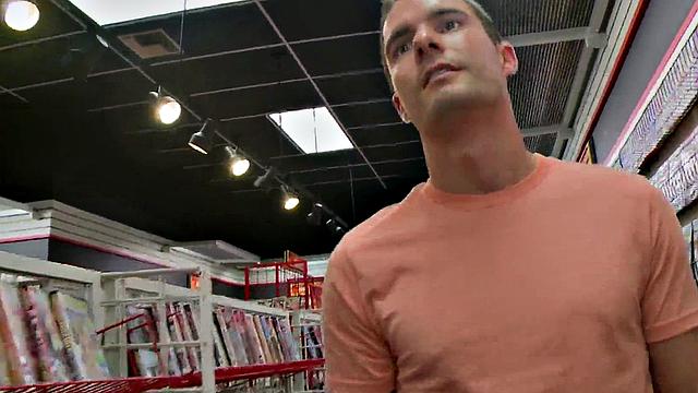 Real straight stud sucked by gay till facial cumshot