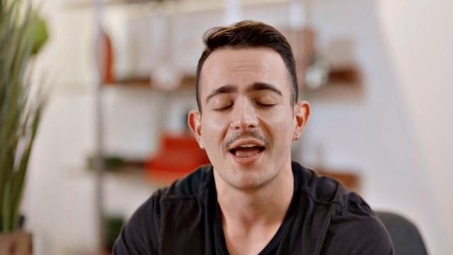 Inked solo eager jock wanks and cums after casting