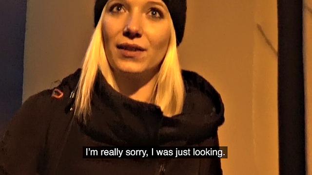 Cash-hungry blonde fucks for a quickie in Czech Republic