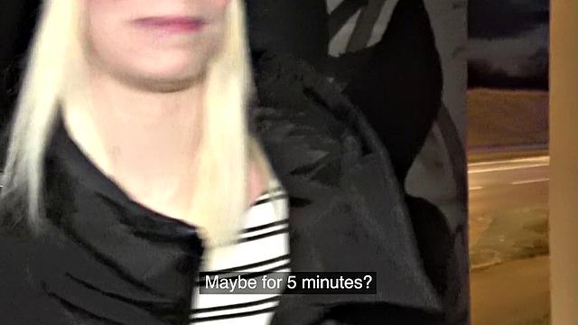 Cash-hungry blonde fucks for a quickie in Czech Republic