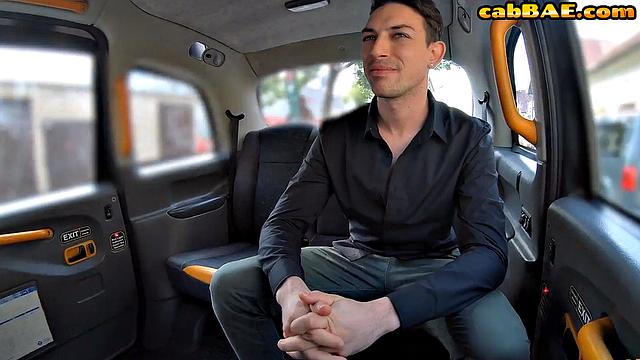 Big-titted MILF gets pussypounded