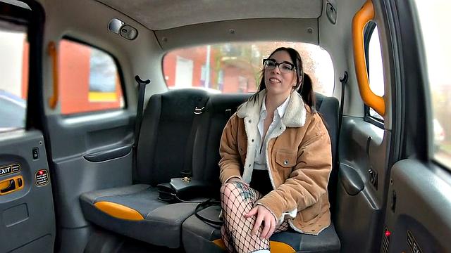 Tattooed and pierced taxi whore POV drilled outdoor