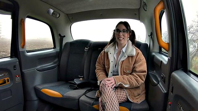 Tattooed and pierced taxi whore POV drilled outdoor