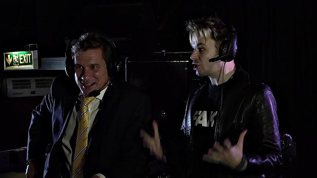 Похотливые косяки и горячий секс за кадром на рождество