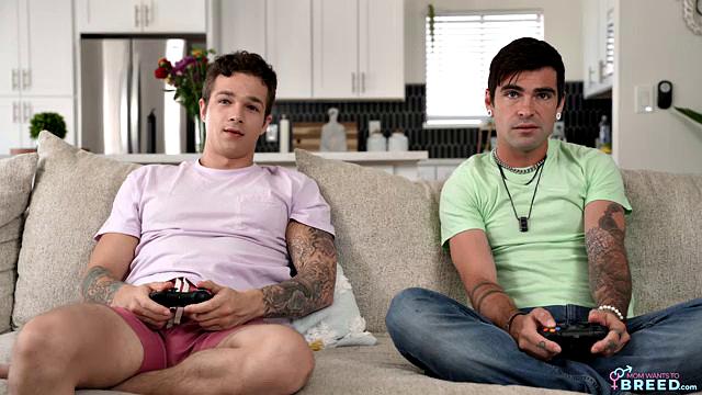 Flowers For Stepmom - S2:E10