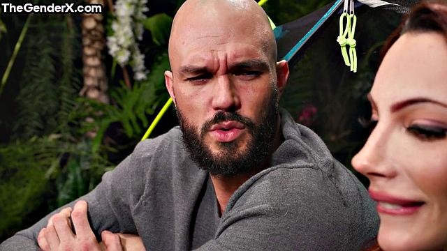 Outdoor tgirl ass ravaged by lover