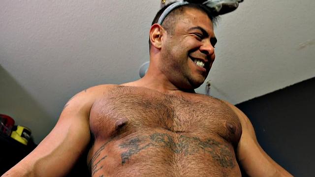 Bisexual crossdressers lick and fuck pantyhose in 3way