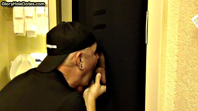 Homemade gaydaddy sucks gloryhole dick for cum in mouth