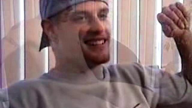 Straight Buzz Gets Wet