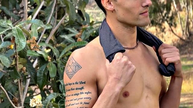 Solo eager jock wanks cock till cumshot