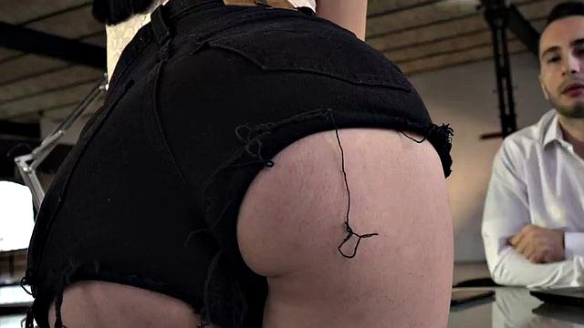 Anal nympho 21yo slut fucked hardcore in wet hole