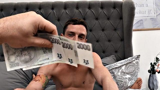 Straight Euro guy gets fucked in his ass for cash till facial