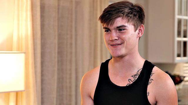 Tattooed big tit babe Desiree Nevada with her contractor