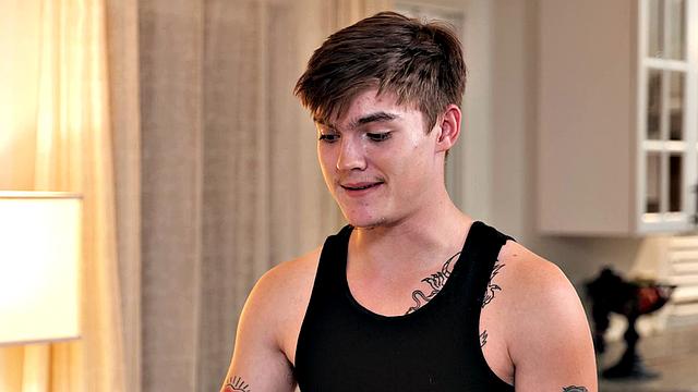 Tattooed big tit babe Desiree Nevada with her contractor