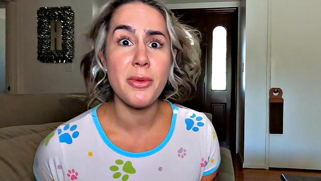 POV stepdaughter with big ass banged by stepfather