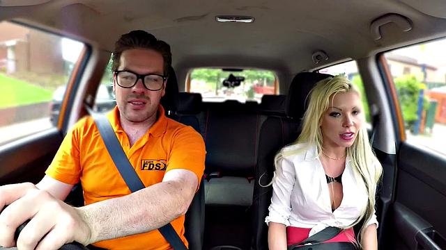 Busty british babe gets her pussy and asshole fucked in car